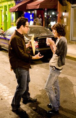 J.J. Abrams (left) Lizzy Caplan (right) © Paramount Pictures